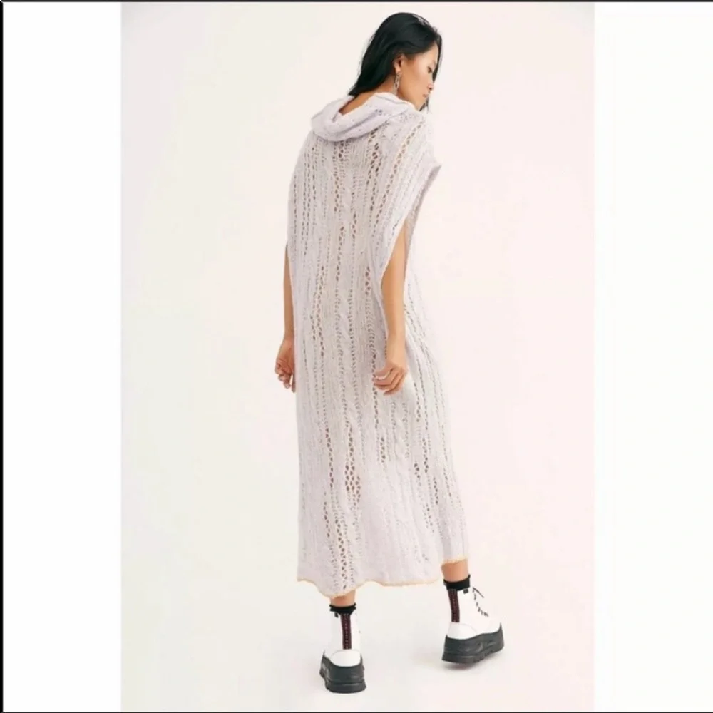 Free People Pirouette Cowl Neck Tunic Lilac Size Medium/Large NWT